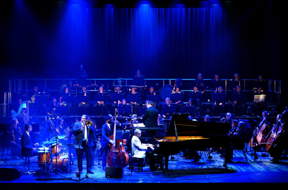 Jason Marsalis, Wycliffe Gordon, Roland Guerin, Marcus Roberts and The Bournemouth Symphony Orchestra | Photo © Maryana Bodnar}